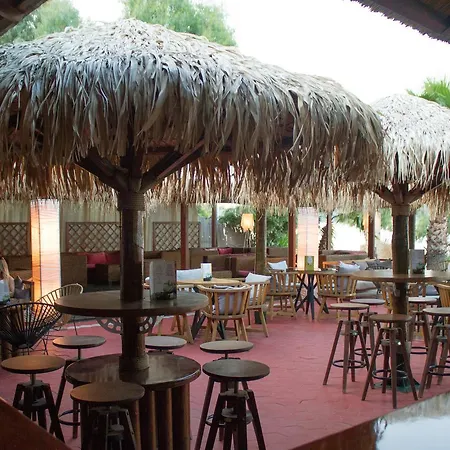 アパートホテル Hellas エピダウロス