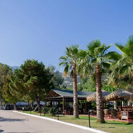 Lägenhetshotell Hellas 2*