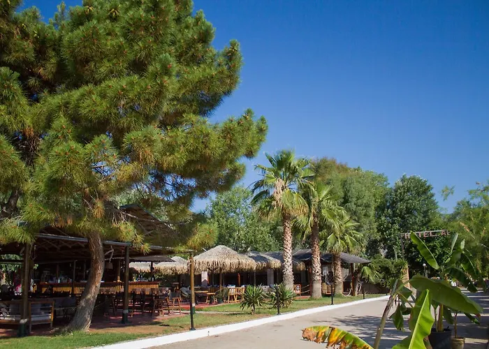 Hellas Aparthotel 2*